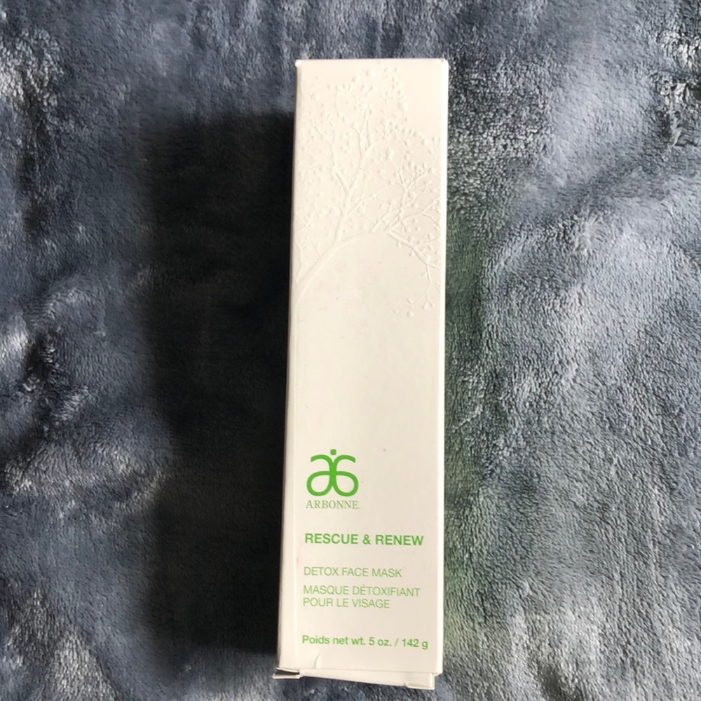 Rescue and renew detox facemask